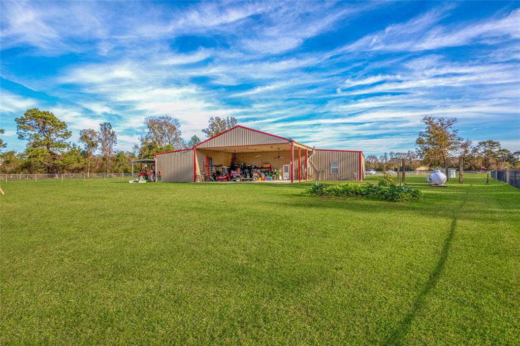 1275 County Road 2092, Hardin, Texas image 34