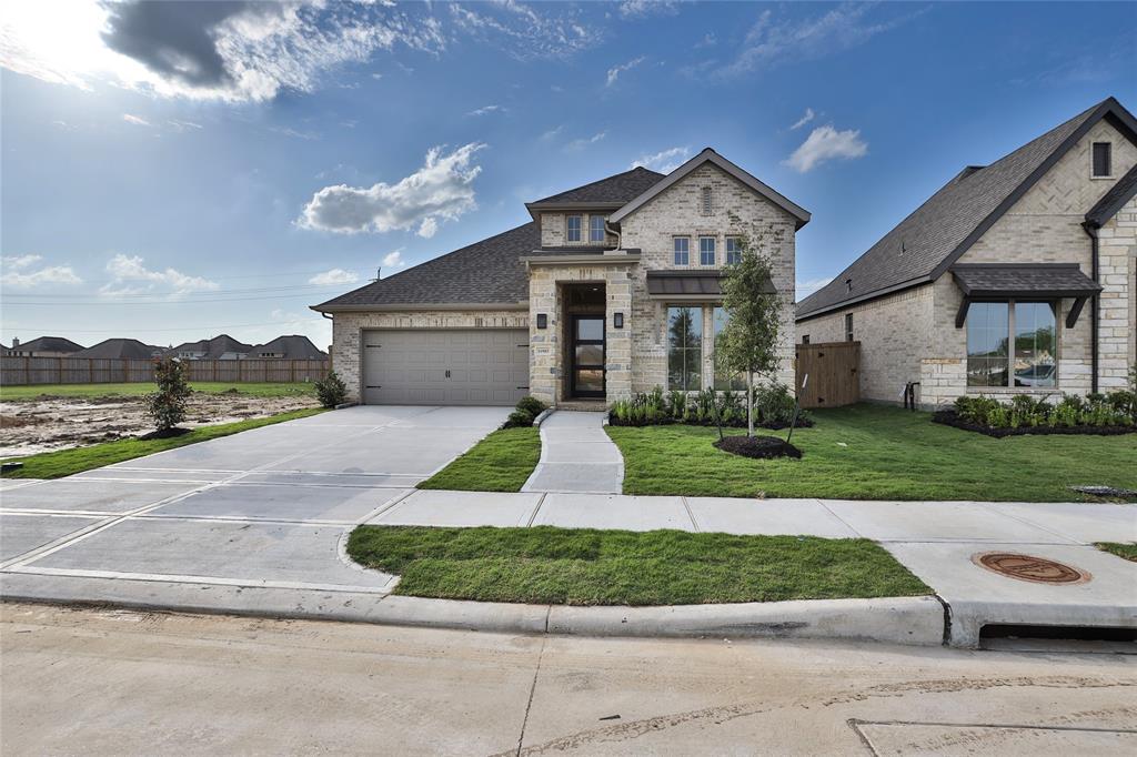 11903 Sawgrass Drive, Mont Belvieu, Texas image 13