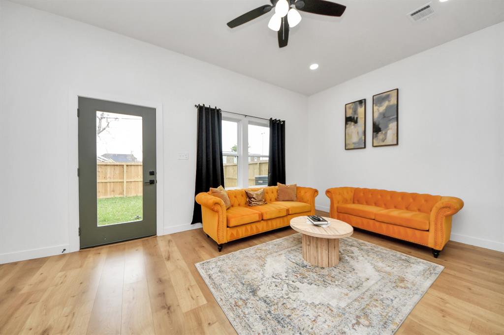 4010 Dreyfus Street, Houston, Texas image 22