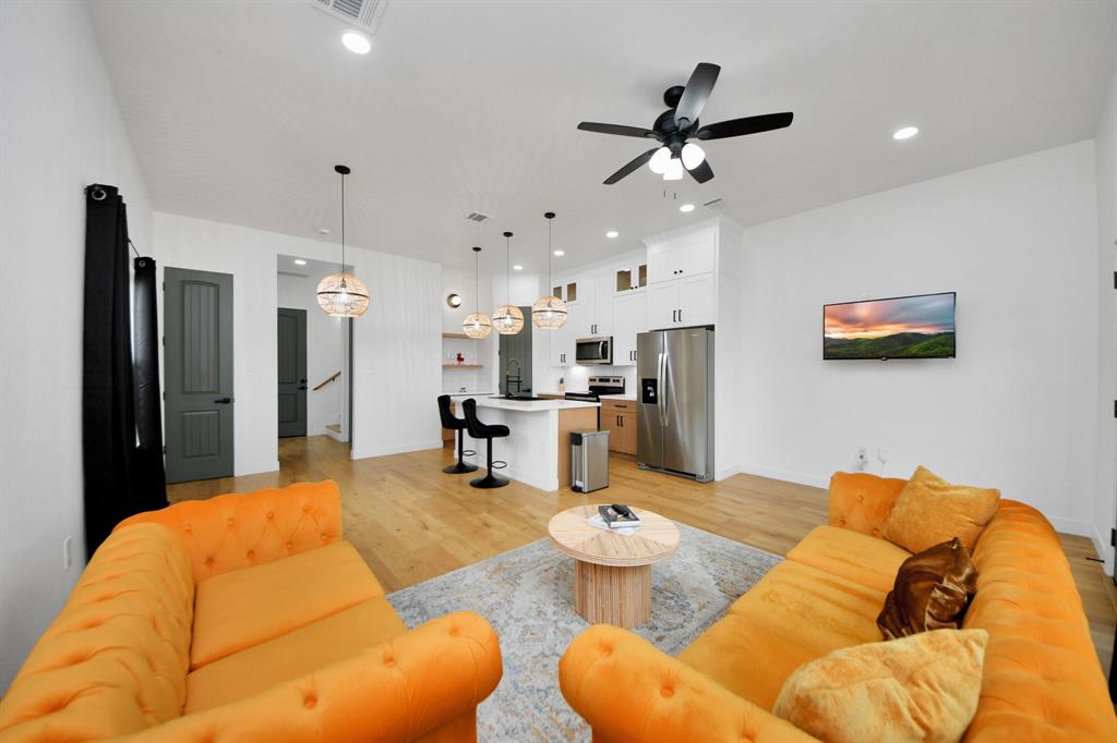 4010 Dreyfus Street, Houston, Texas image 3