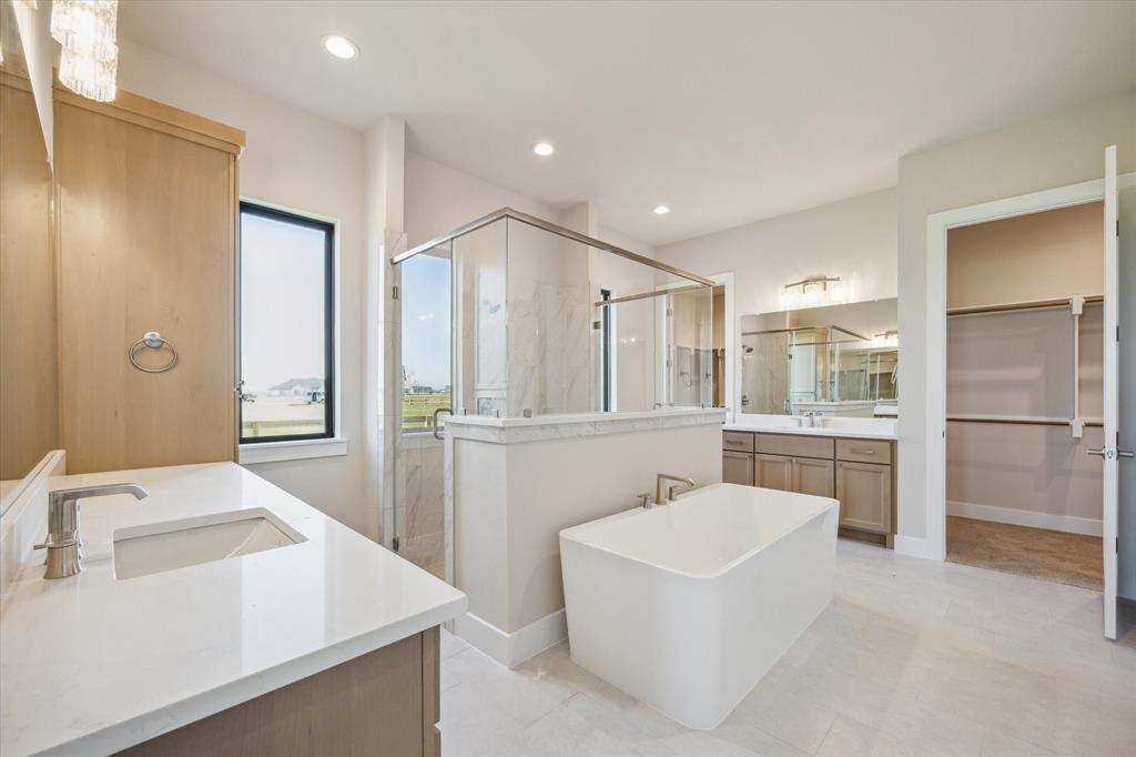 1020 Lake Breeze Drive, Waller, Texas image 24