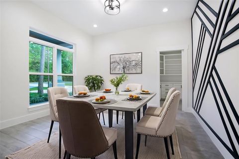 A home in Waller