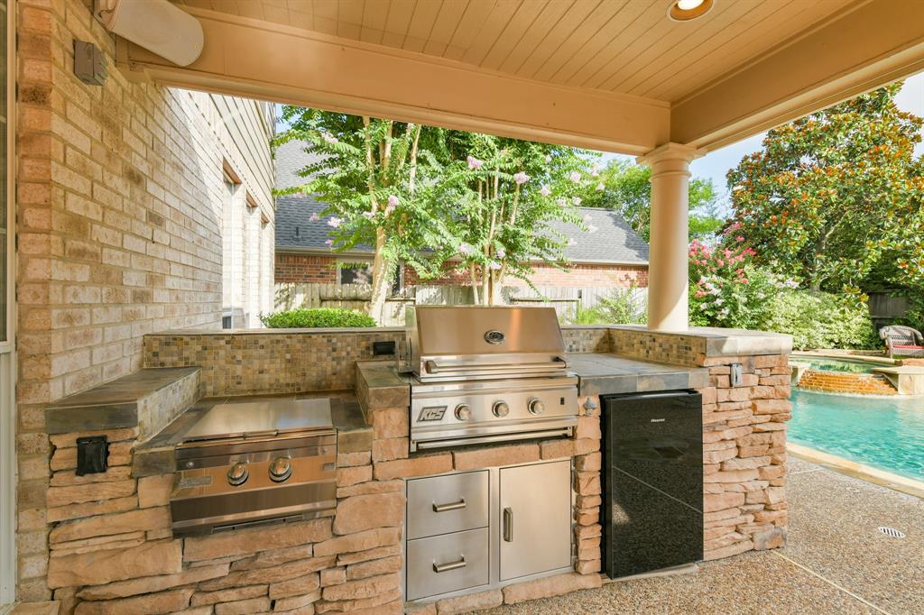 16050 Lockdale Lane