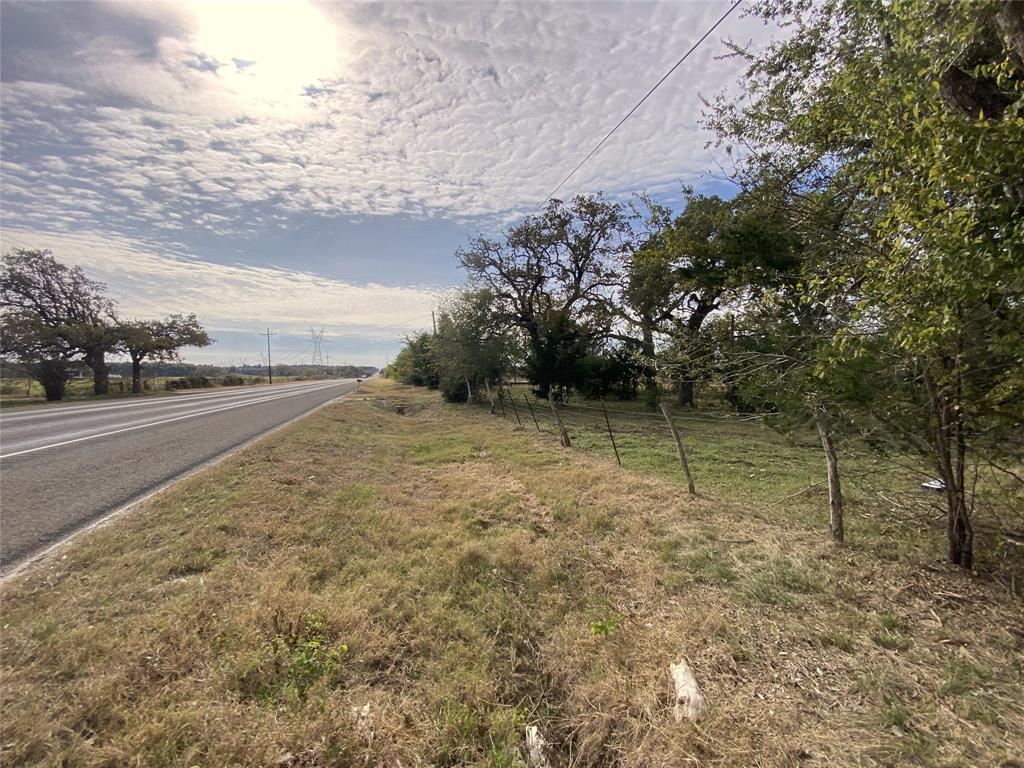 12.17 Acres Tx-90, Bedias, Texas image 32