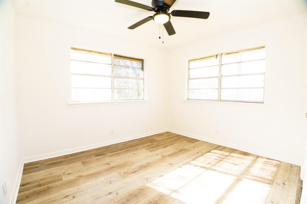 1326 County Road 687, Angleton, Texas image 13