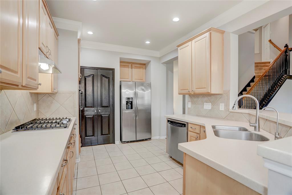 1435 Shady Bend Drive Dr, Sugar Land, Texas image 6