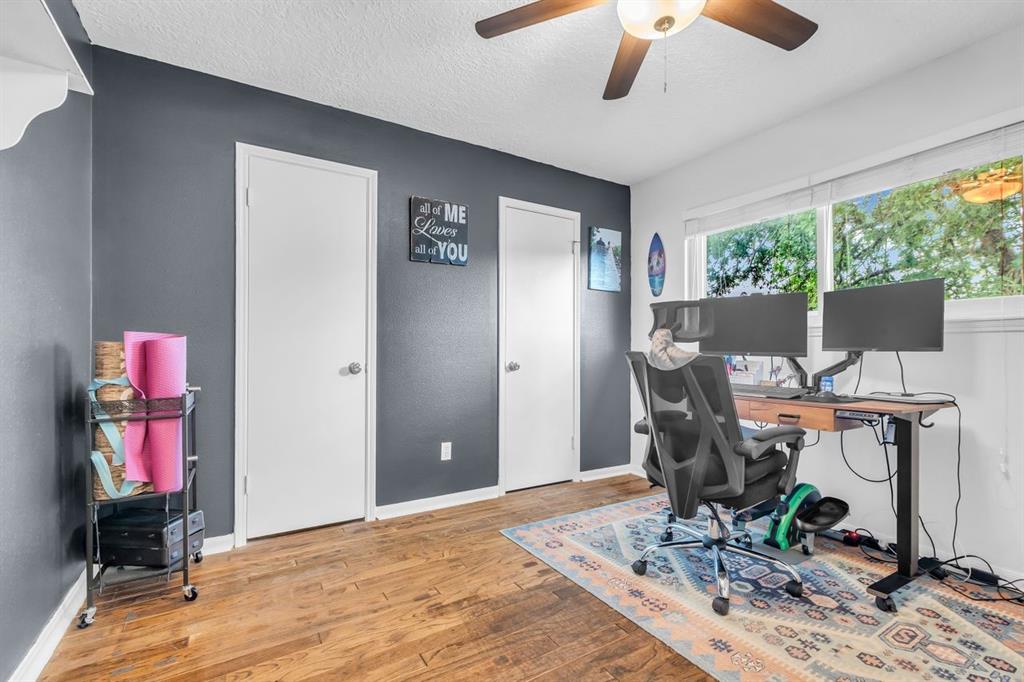 10110 Cantertrot Drive, Humble, Texas image 38