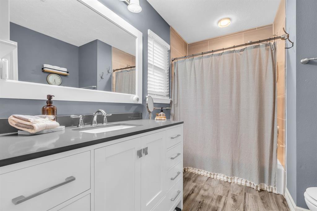 10110 Cantertrot Drive, Humble, Texas image 39