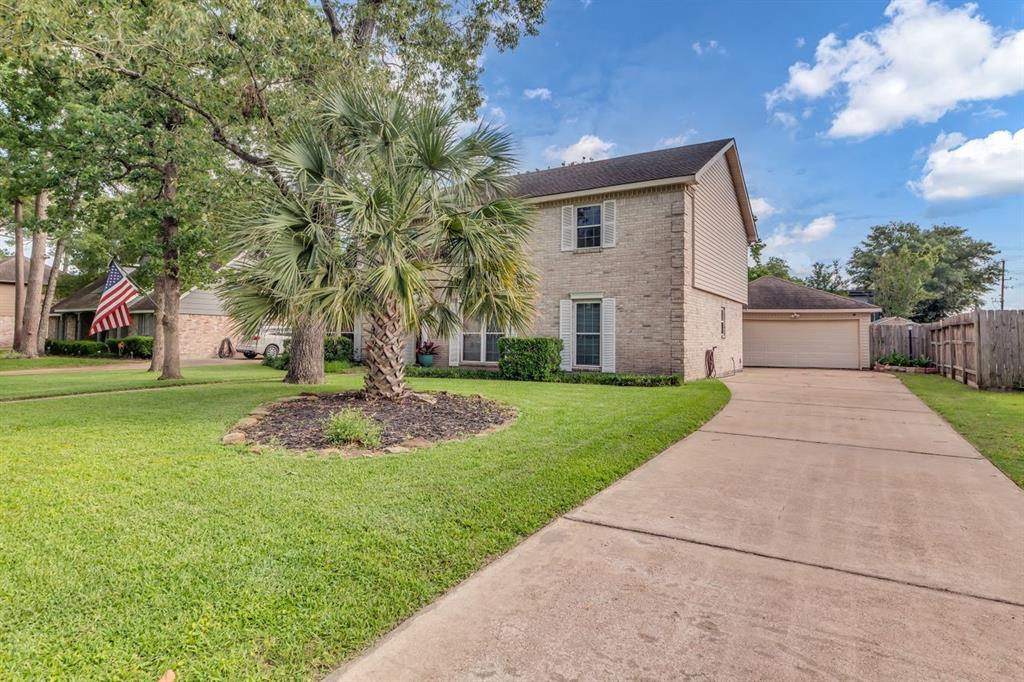 10110 Cantertrot Drive, Humble, Texas image 5