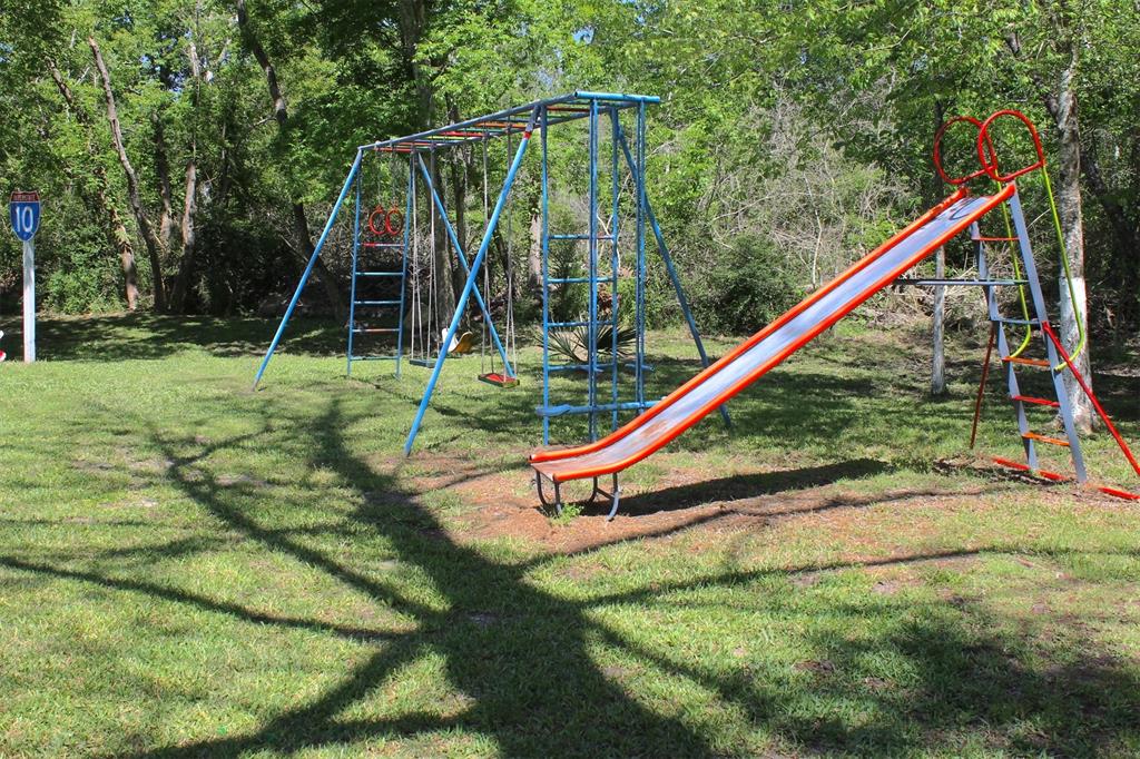 81 County Road 4904, Dayton, Texas image 11