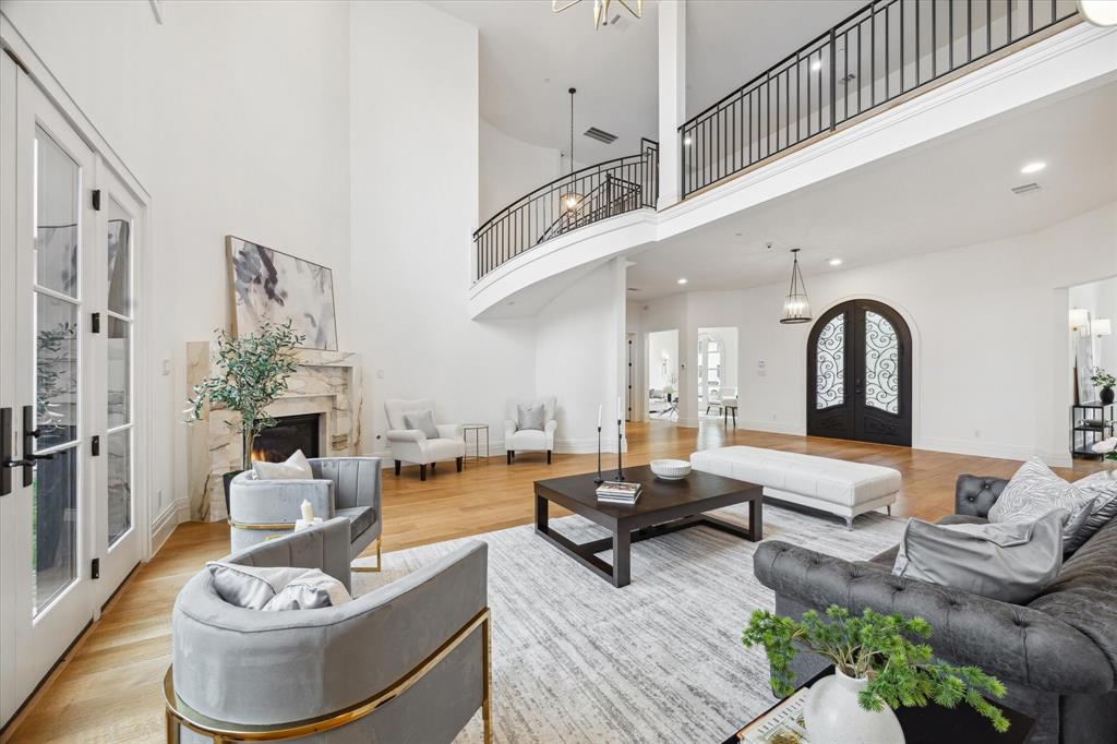 11903 Cobblestone Drive