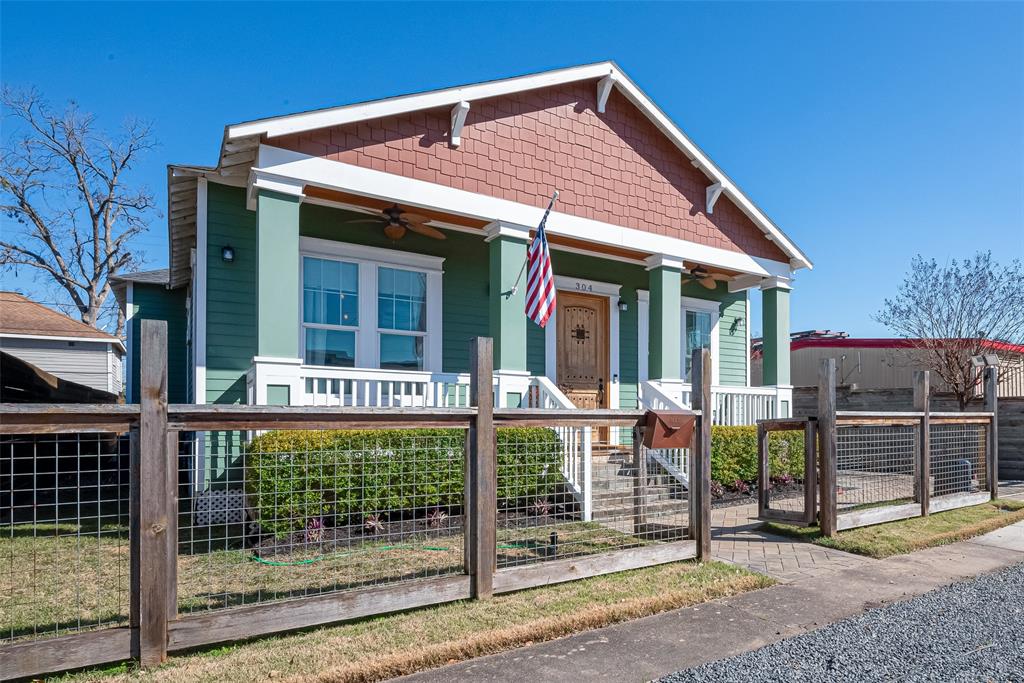 304 Walton Street, Houston, Texas image 42
