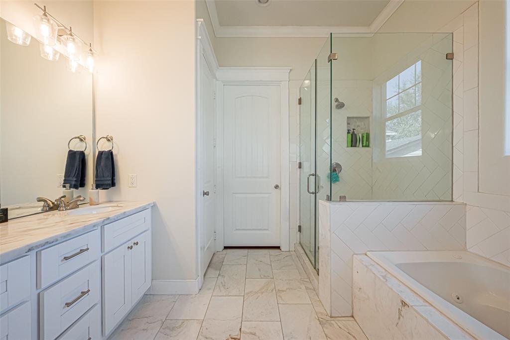 304 Walton Street, Houston, Texas image 37
