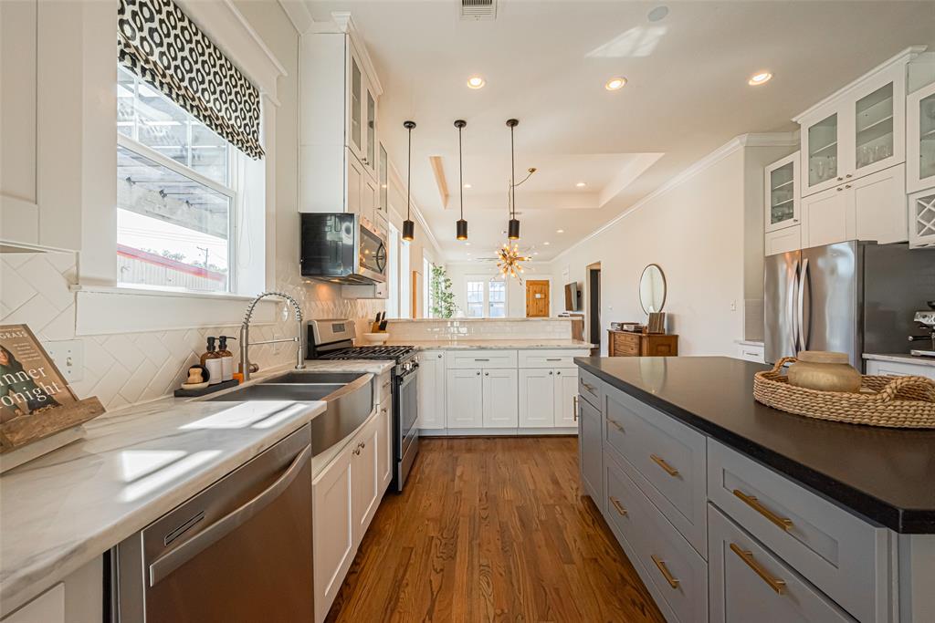 304 Walton Street, Houston, Texas image 16