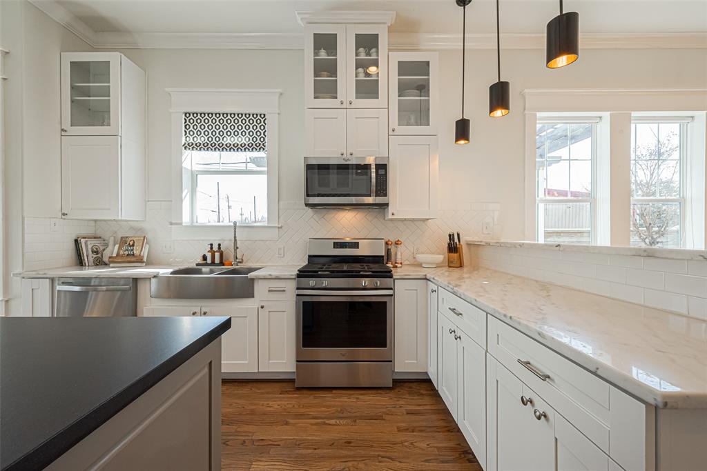 304 Walton Street, Houston, Texas image 13