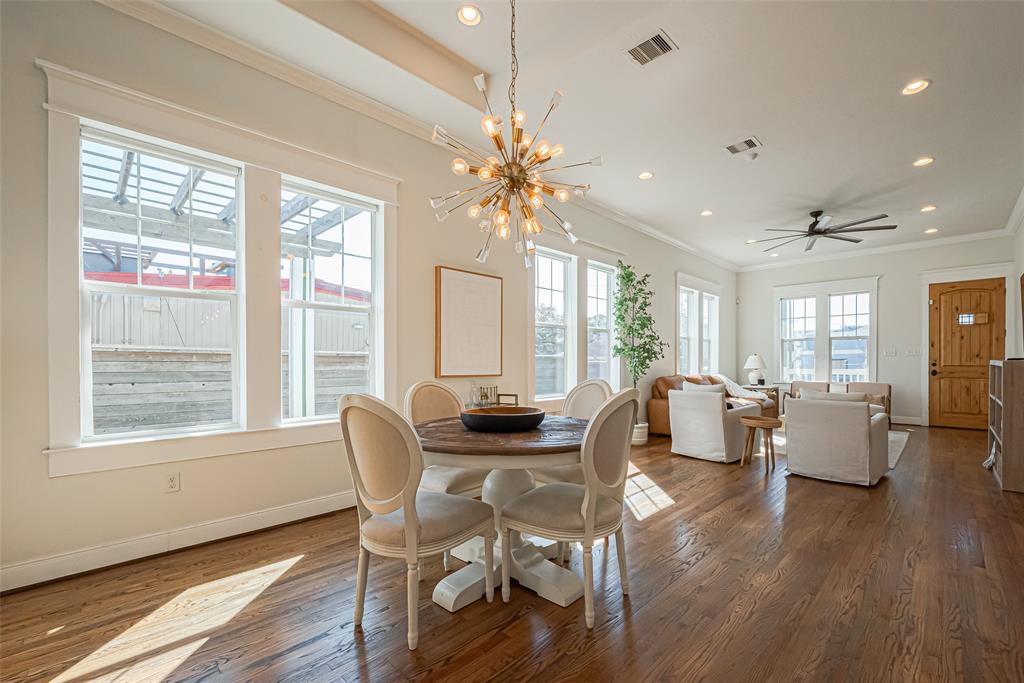 304 Walton Street, Houston, Texas image 11