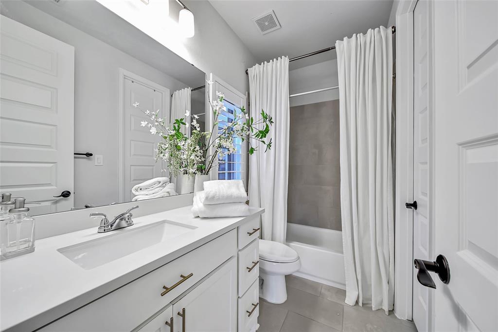 15810 Bird Of Paradise Drive, Conroe, Texas image 23