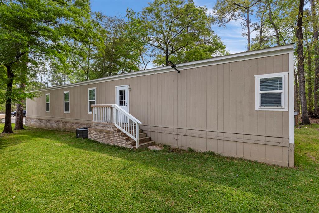 8113 Lazy Ln, Spring, Texas image 34