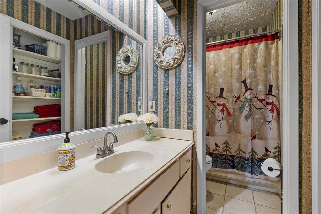 3514 Spanish Acorn Lane, Spring, Texas image 19