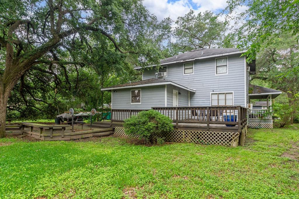 915 S 5th Street, Conroe, Texas image 23