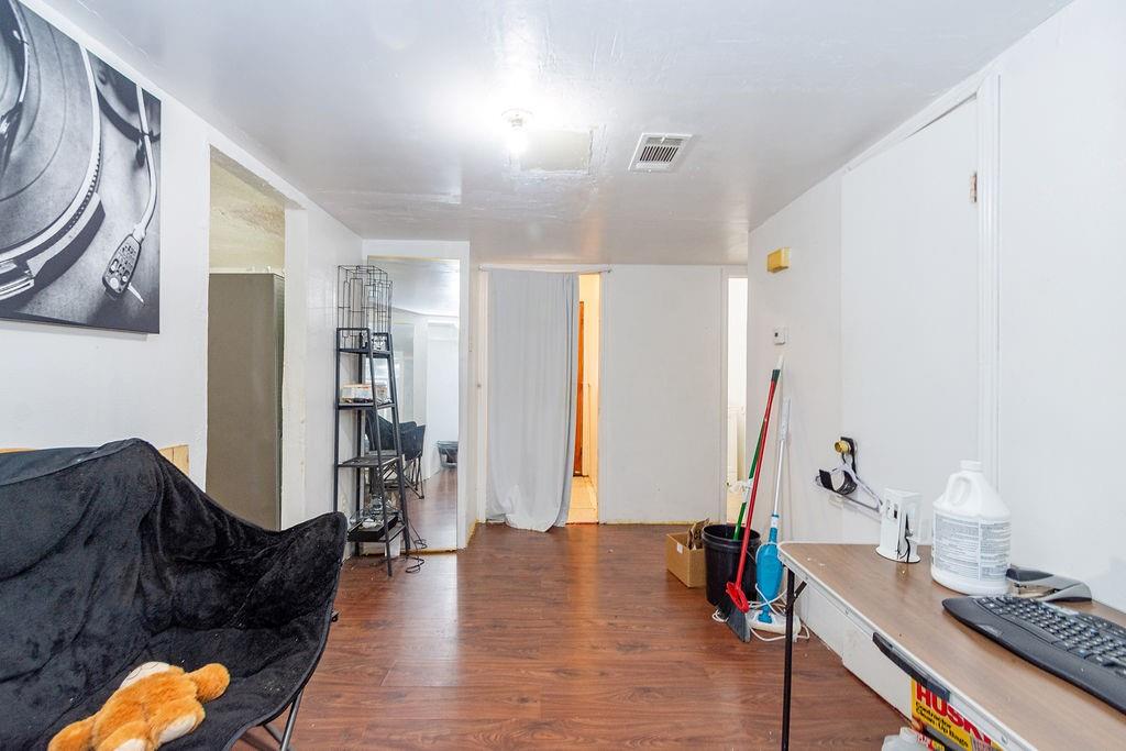 915 S 5th Street, Conroe, Texas image 11
