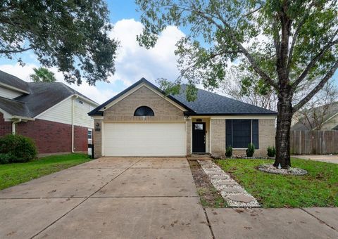 A home in Angleton