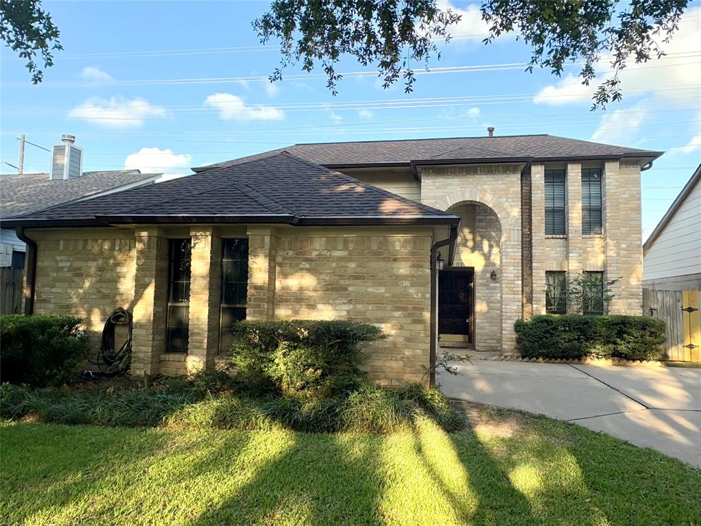 1935 Creekshire Drive