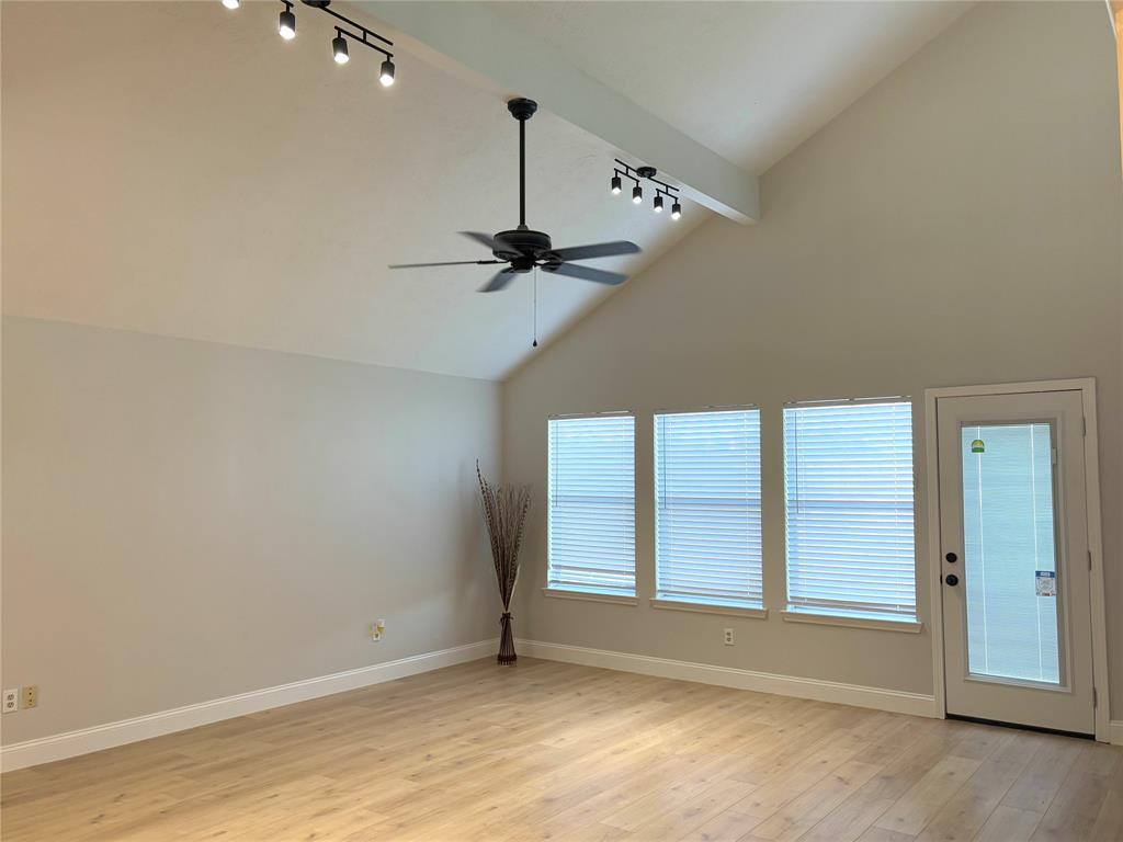 1935 Creekshire Drive, Sugar Land, Texas image 21