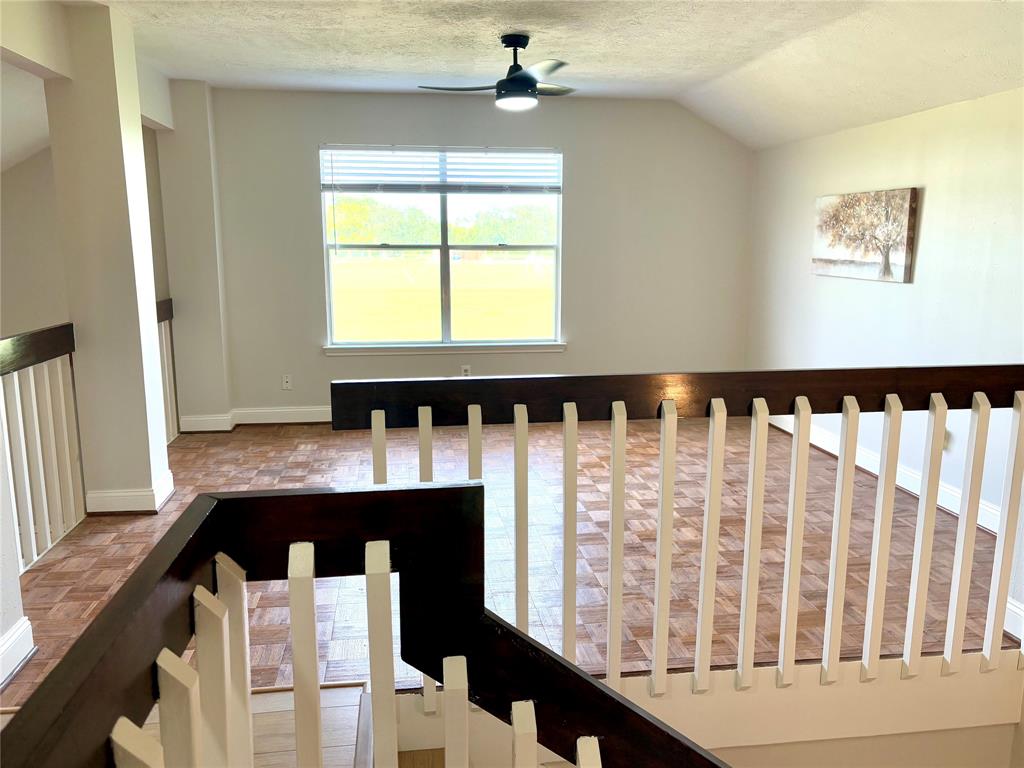 1935 Creekshire Drive, Sugar Land, Texas image 24