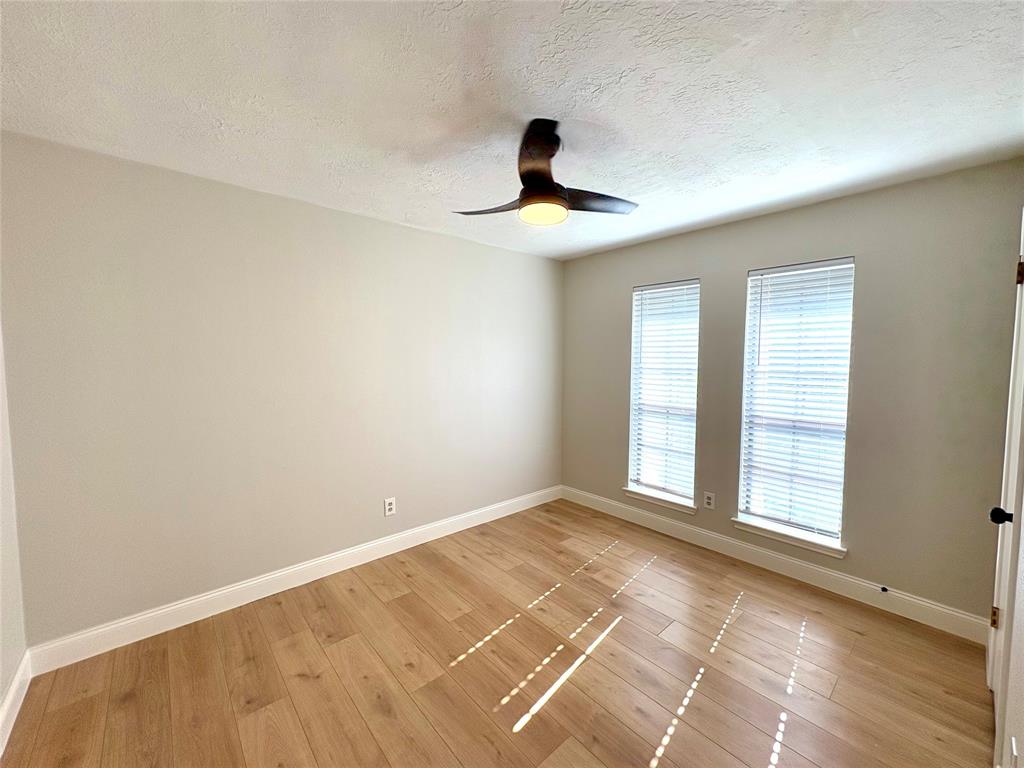 1935 Creekshire Drive, Sugar Land, Texas image 26