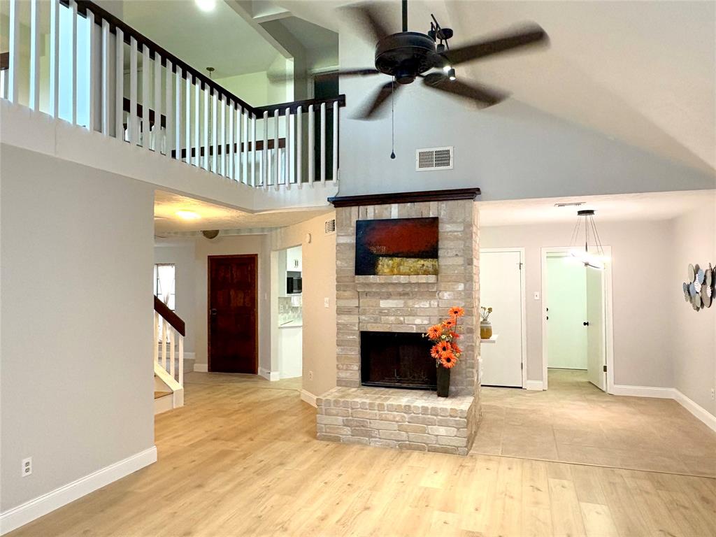 1935 Creekshire Drive, Sugar Land, Texas image 19