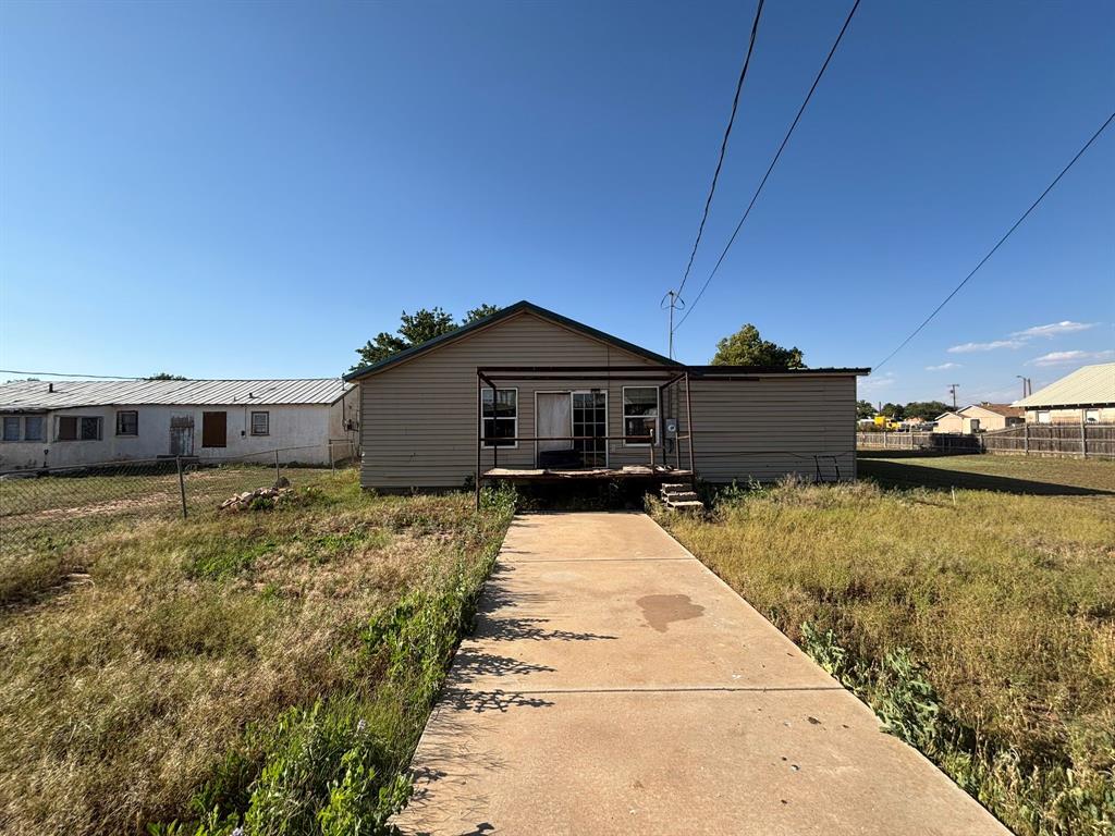 1205 14th Street, Seagraves, Texas image 31