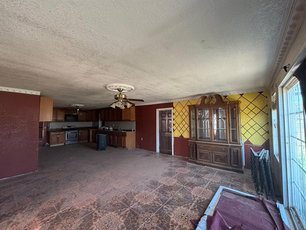 1205 14th Street, Seagraves, Texas image 8