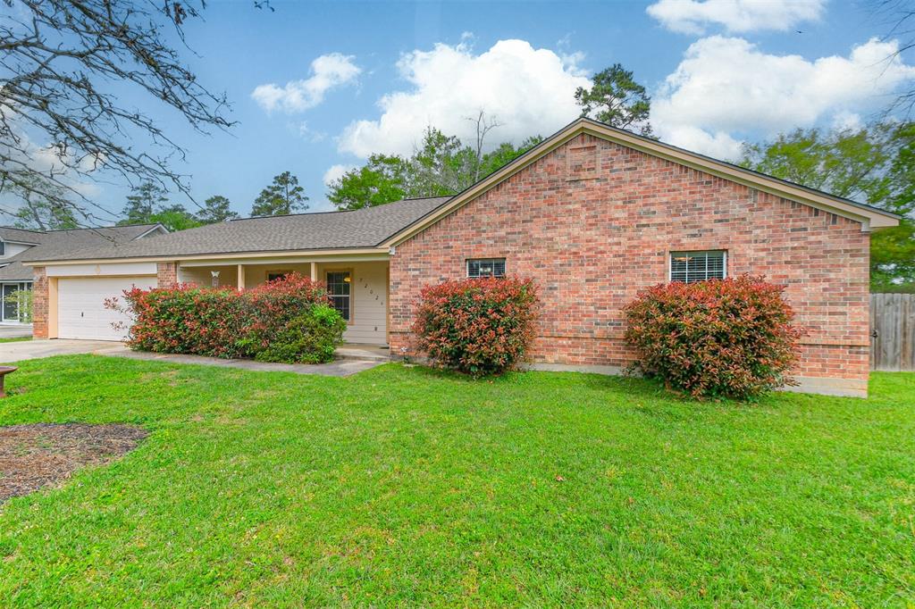 7202 Black Forest Drive Drive, Magnolia, Texas image 3