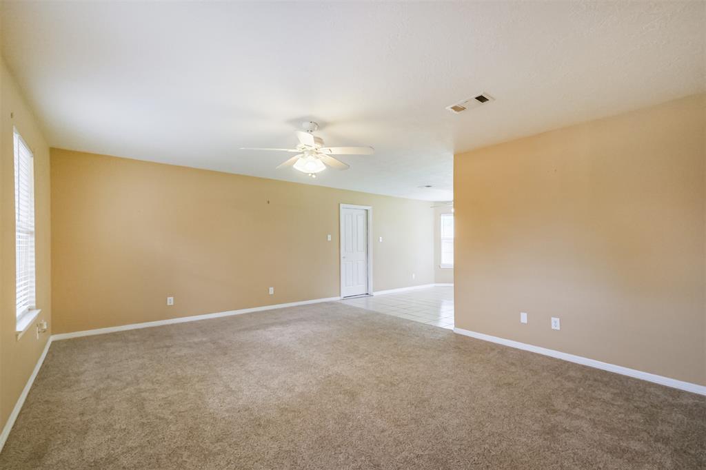 7202 Black Forest Drive Drive, Magnolia, Texas image 15