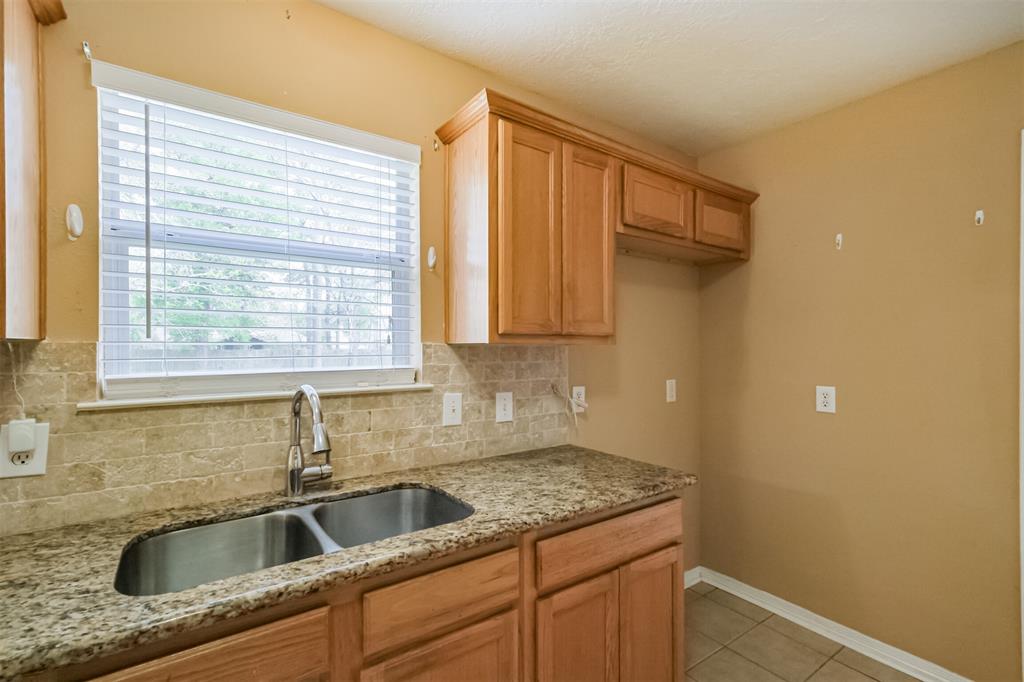 7202 Black Forest Drive Drive, Magnolia, Texas image 10