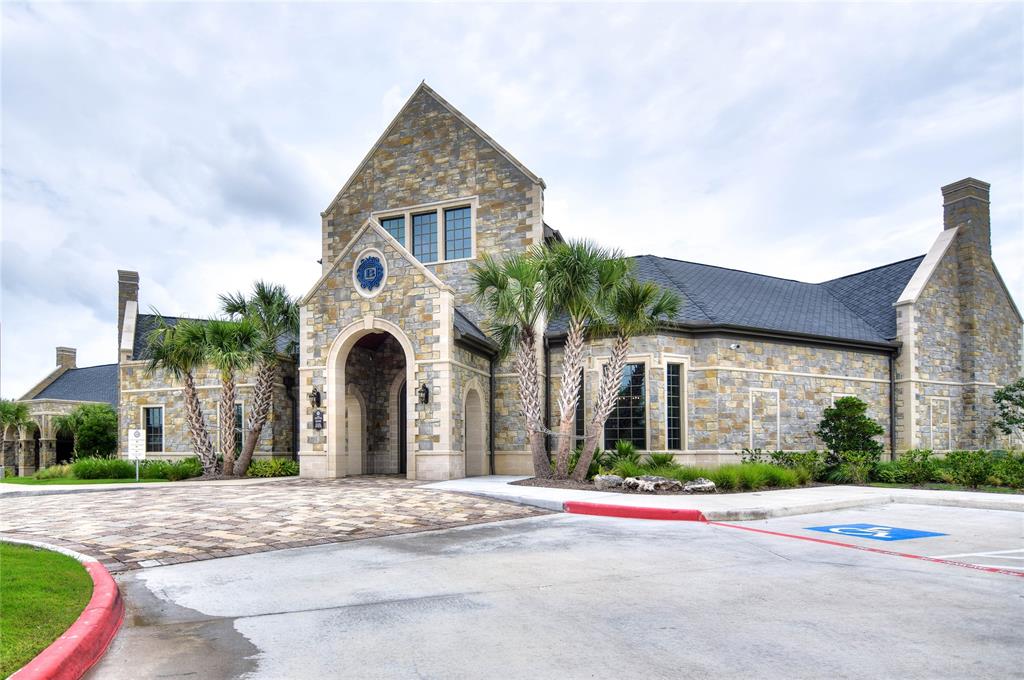 12710 Birsemore Loch Drive, Humble, Texas image 7