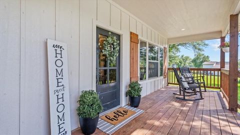 147 Wildwood Lake Drive N Huntsville TX 77340