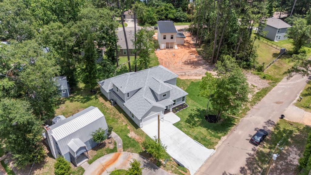 15608 Navajo Trail, Willis, Texas image 34