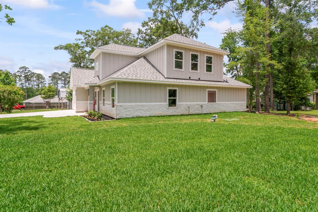 15608 Navajo Trail, Willis, Texas image 36