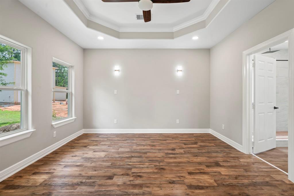 15608 Navajo Trail, Willis, Texas image 16