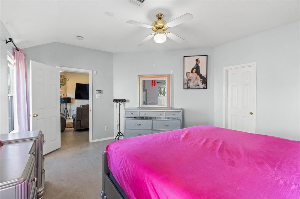 4214 Custer Creek Drive, Missouri City, Texas image 17