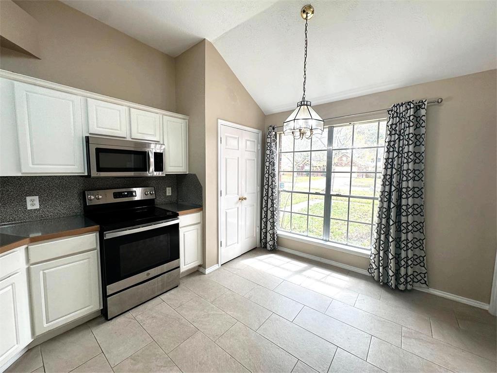 4214 Custer Creek Drive, Missouri City, Texas image 14