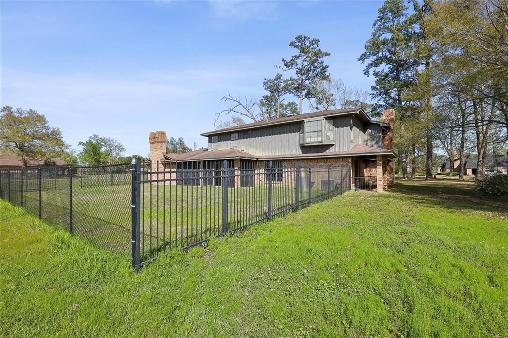 1625 Lindenwood Drive, Orange, Texas image 32