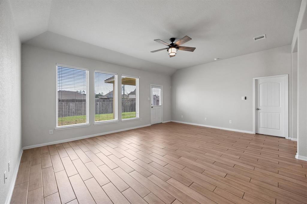 4211 Green Landing Drive, Spring, Texas image 17