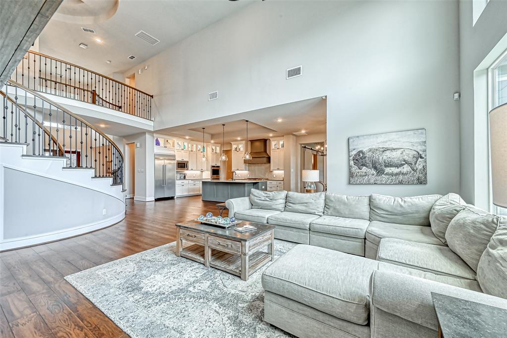 19115 Coleto Creek Bend Drive, Cypress, Texas image 13