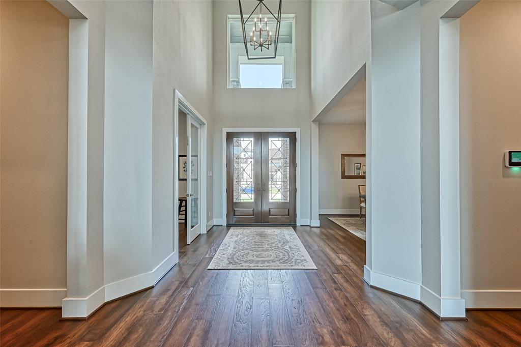 19115 Coleto Creek Bend Drive, Cypress, Texas image 4