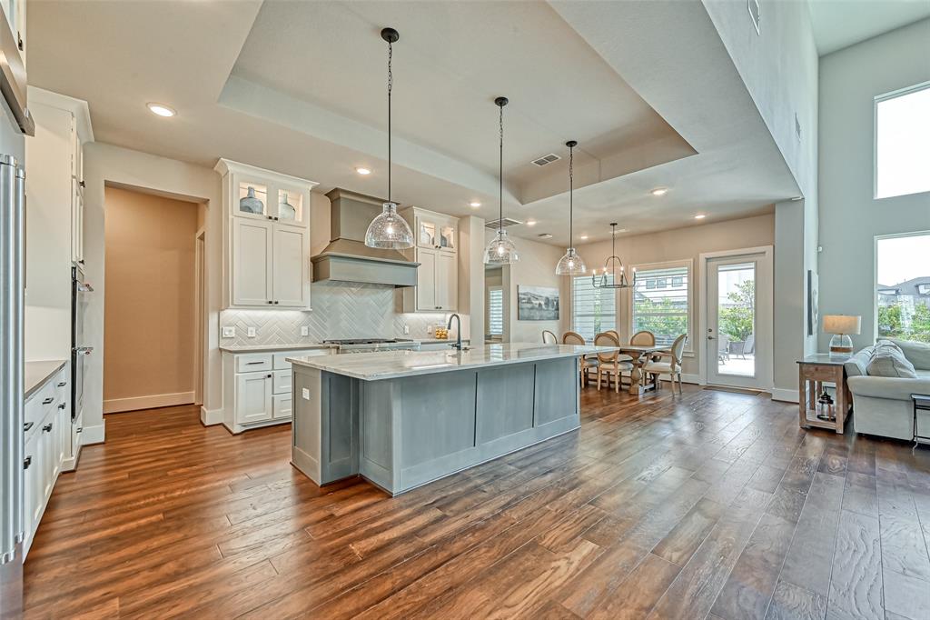 19115 Coleto Creek Bend Drive, Cypress, Texas image 17