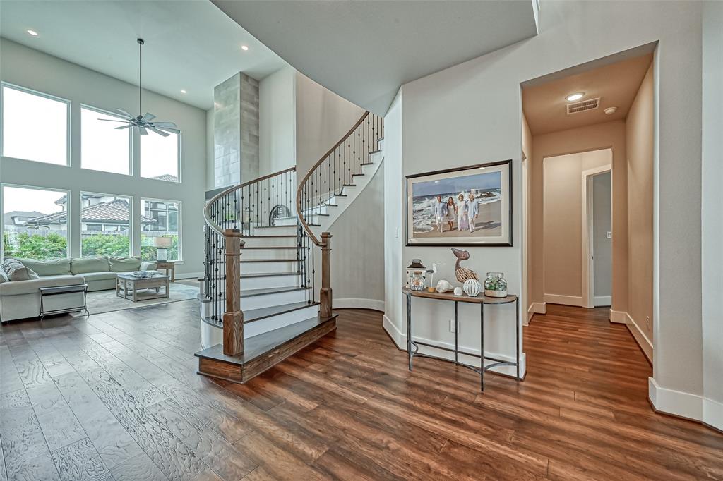 19115 Coleto Creek Bend Drive, Cypress, Texas image 16
