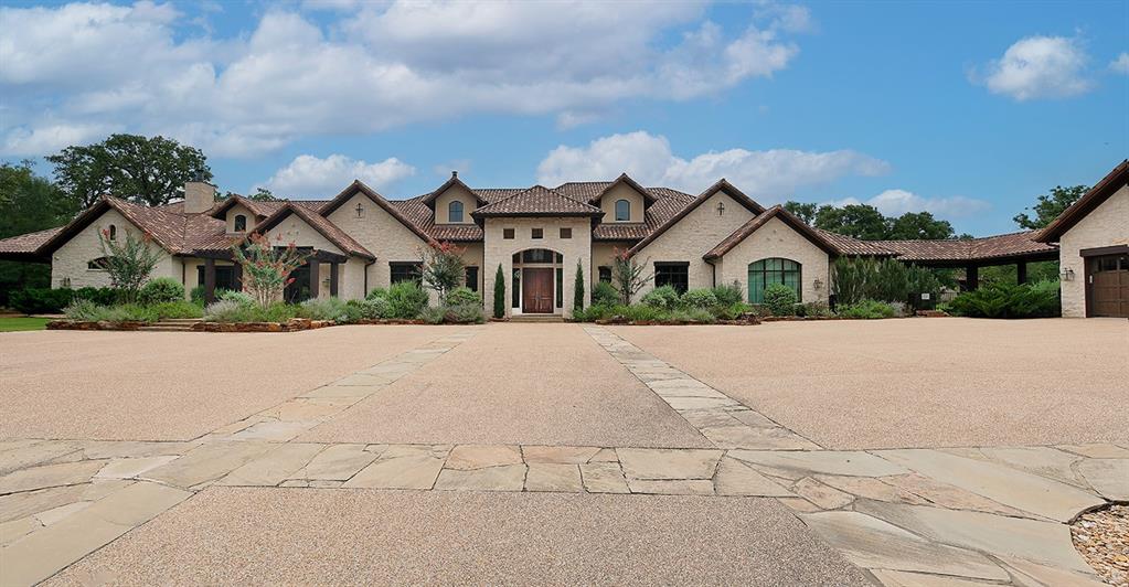 40693 Center Hill Road